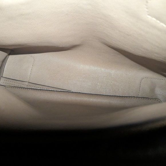 Michael Kors Shoulder Bag - Picture 9 of 11